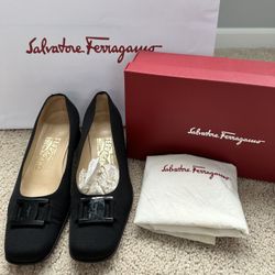 Salvatore Ferragamo black block heel pumps size 6.5