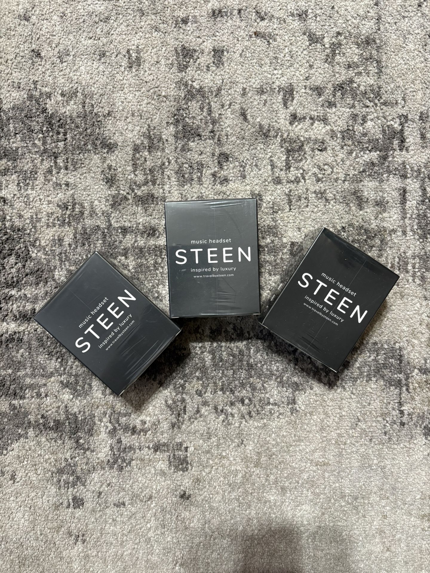 Music Headset STEEN (box never opened, BRAND NEW‼️)