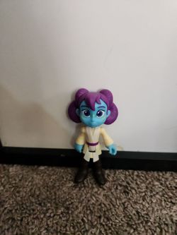 Hasbro Star Wars Young Jedi Adventures Lys Solay 4" Action Figure