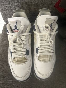 Jordan 4 military blue size 11.5