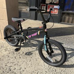 SE BIKES LIL' FLYER 16" KIDS BIKE