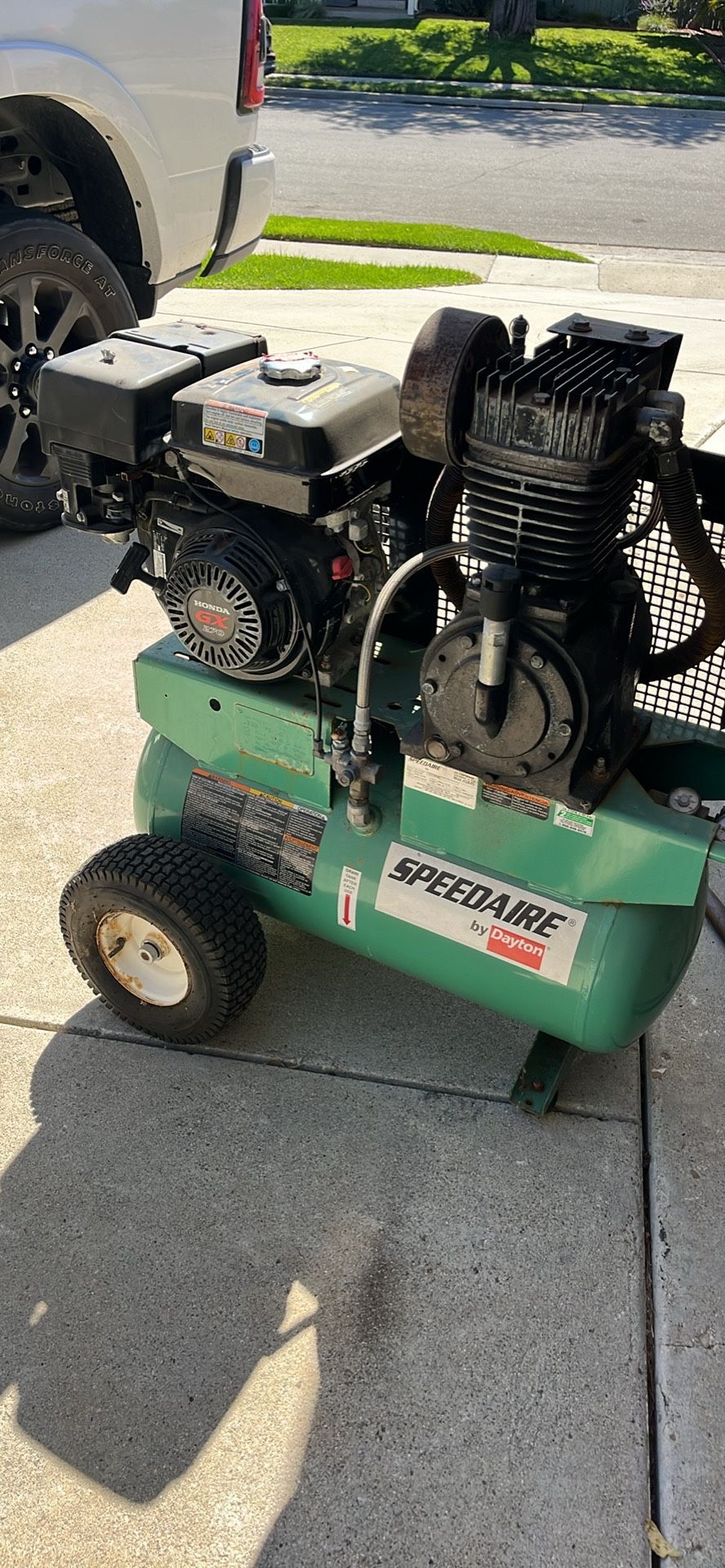 Speedaire Air Compressor Dayton Honda Engine