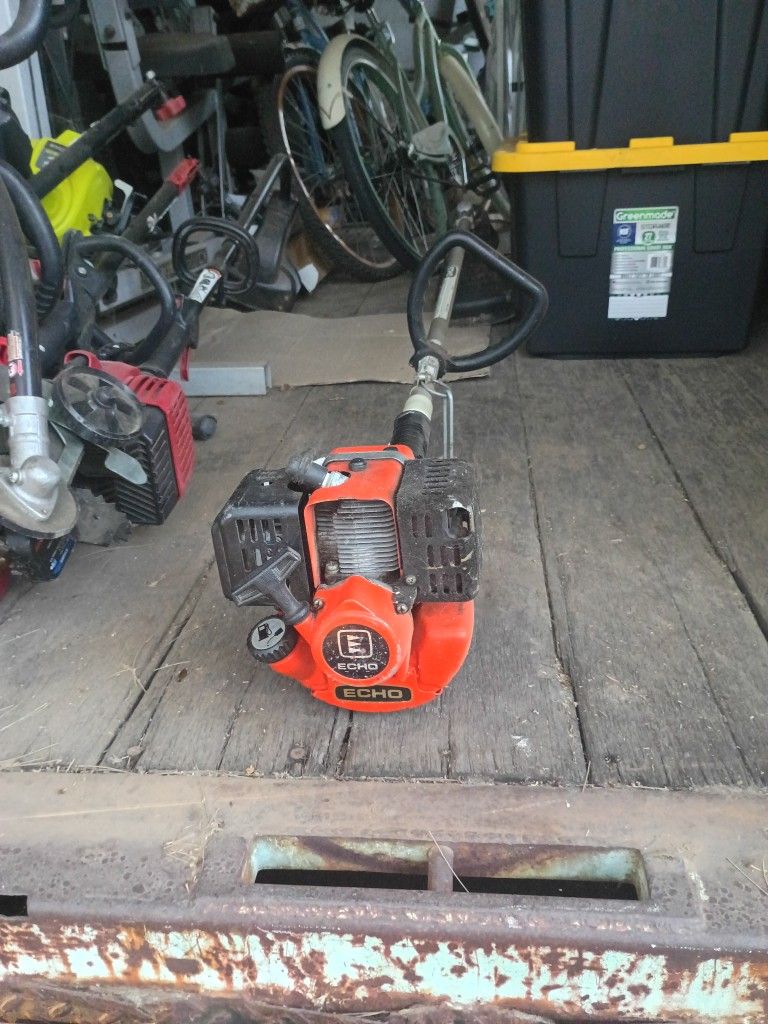 Echo Weed eater