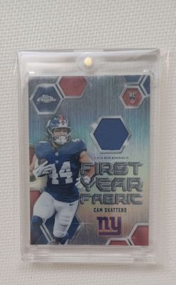 2025 TOPPS FIRST YEAR FABRIC CAM SKATTEBO RC CARD