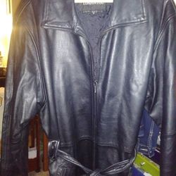 London Fog Medium Leather Jacket