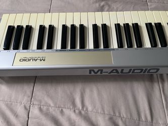 M Audio MIDI keyboard