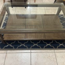 Coffee Table And Rug 