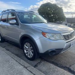 2011 Subaru Forrester 