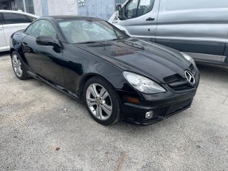 2011 Mercedes-Benz SLK