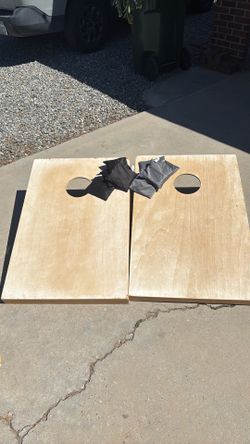 Corn hole