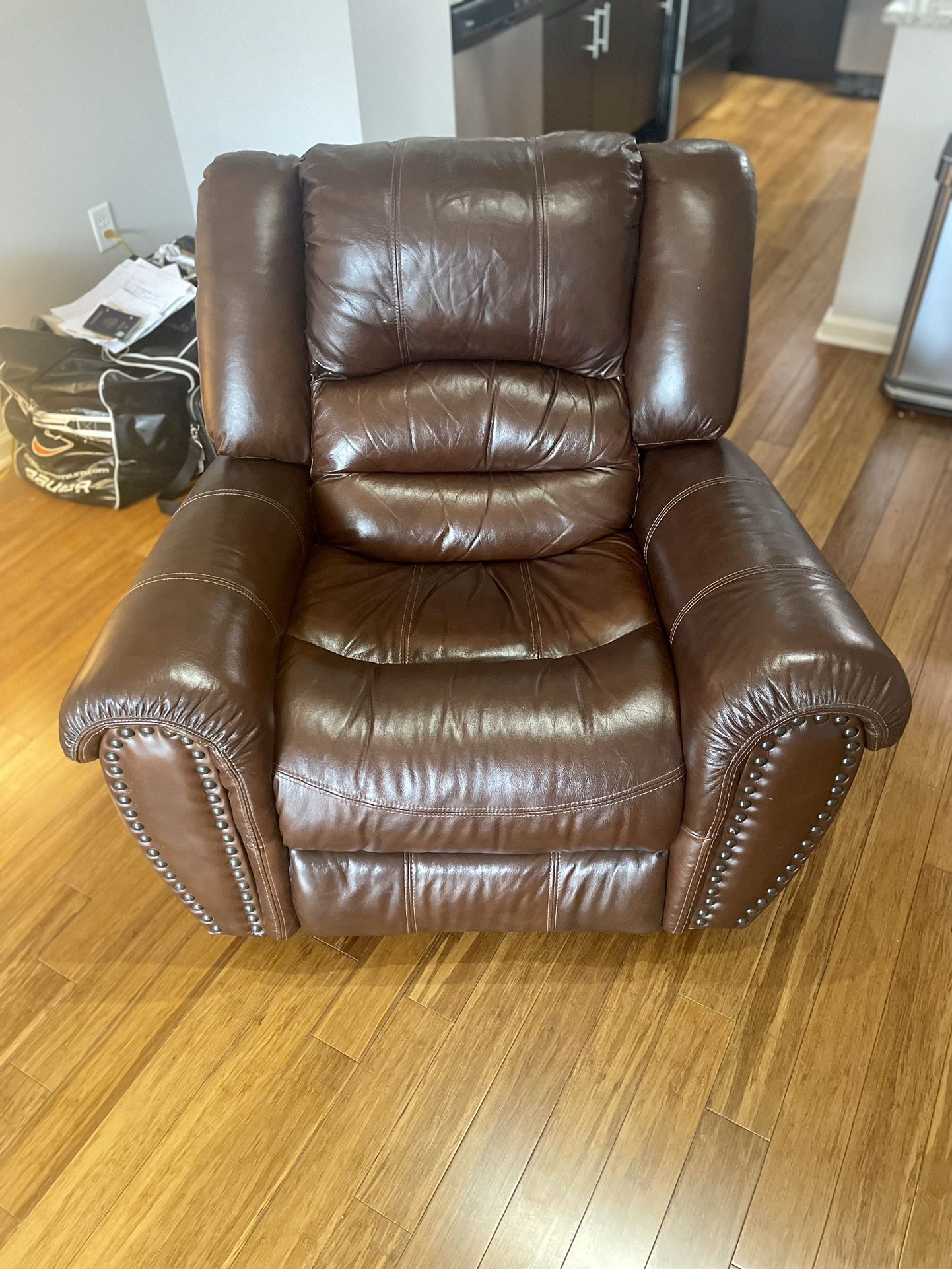 Leggett & Platt Brown Leather Recliner