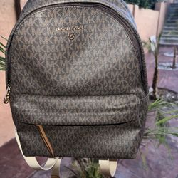 Michael Kors Slater Medium Signature Logo Backpack