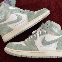 Jordan Air 1Retro High Og Turbo Green 