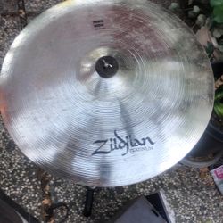 Zildjian Platinum 20” (51cm) Ping Ride Cymbal And Stand