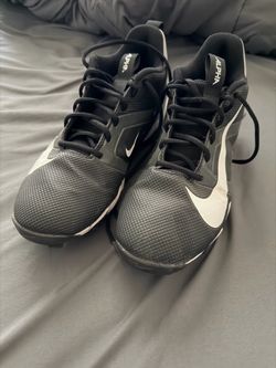 Football cleats