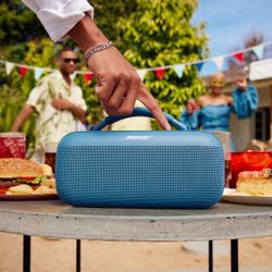 BOSE SOUNDLINK MAX PORTABLE SPEAKER ROYAL BLUE ON SALE