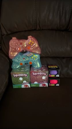 Needohs And Squeezey Authentic Read Description