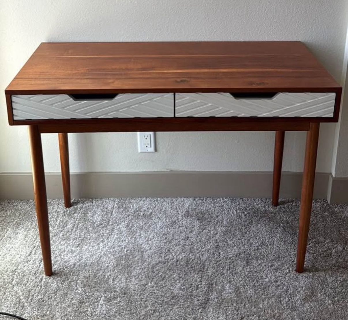Wooden White Desk