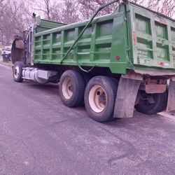 1988 International Dump Truck " NOT RUNNING"
