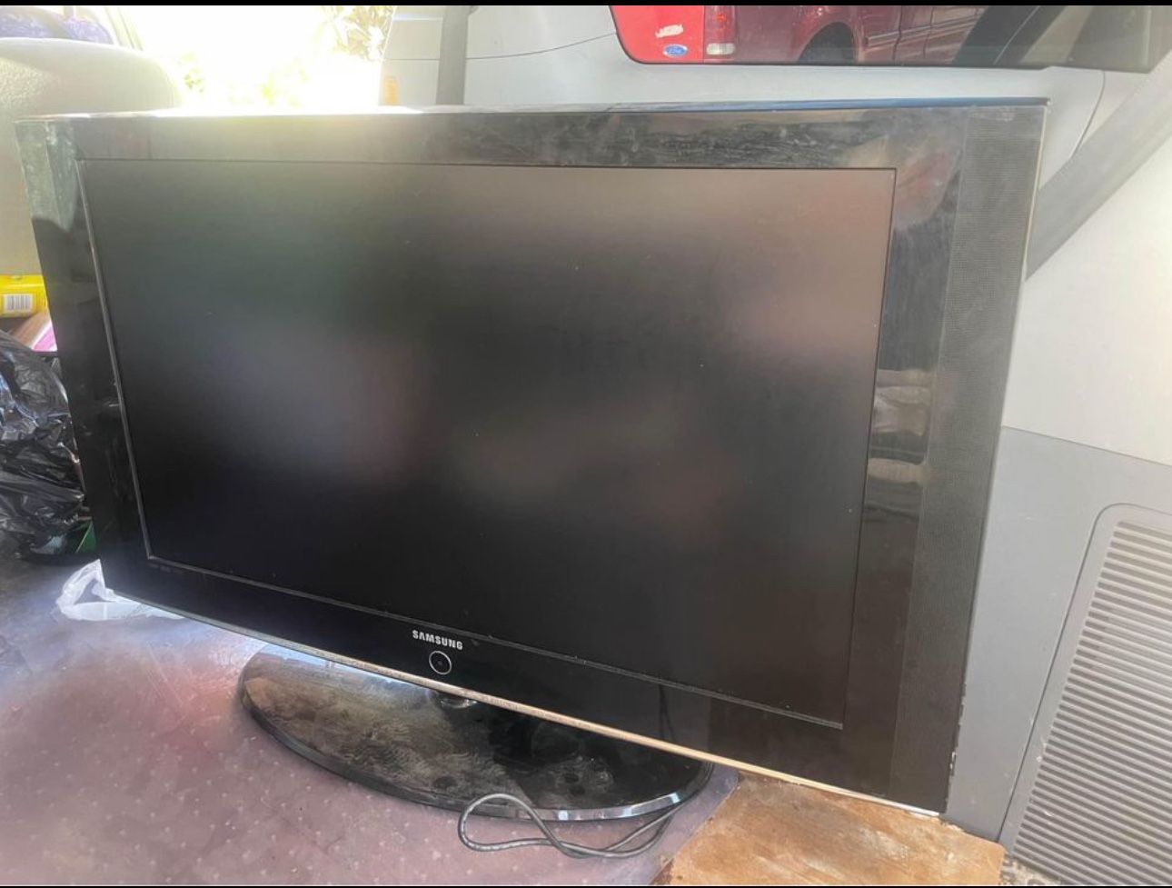 TV Samsung LN-T4042HX/XAA