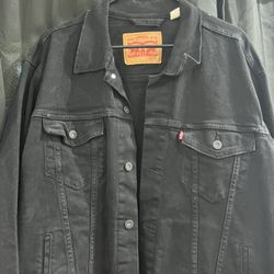 Levi’s Jean Jacket 