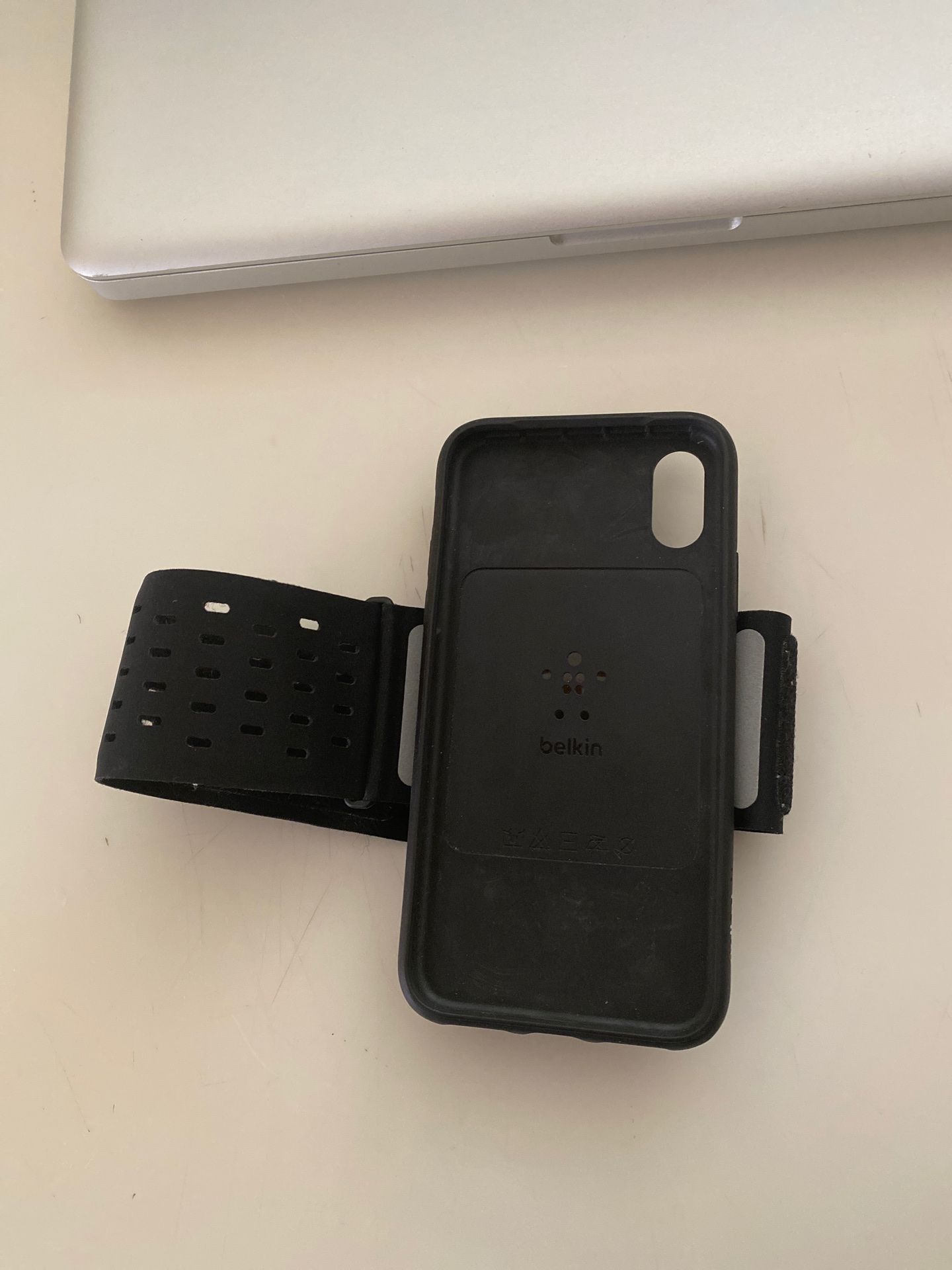 Belkin Fitness Armband for iPhone X/Xs
