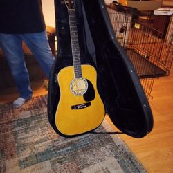 Esteban Acoustic Guitar With Case 