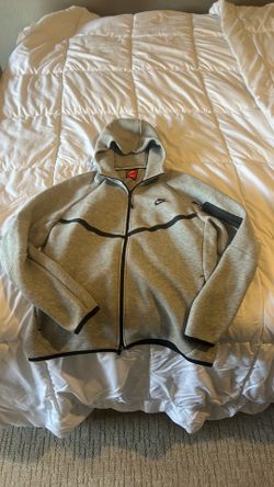 Nike tech