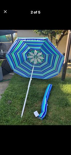 Umbrellas 6.5 ft