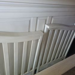 Baby Crib 