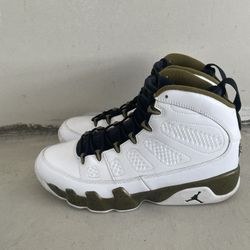 Nike Air Jordan Retro 9 ‘Statue’
