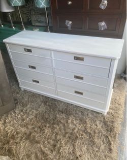White 6-Drawer Double Dresser