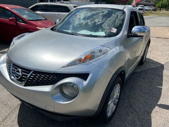 2012 Nissan juke sl
