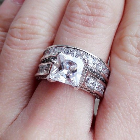 Gorgeous princess Cut Women's Wedding Engagement Promises Ring Sets Size  6