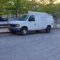 2006 Ford E-250