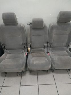 04-10 Toyota Sienna