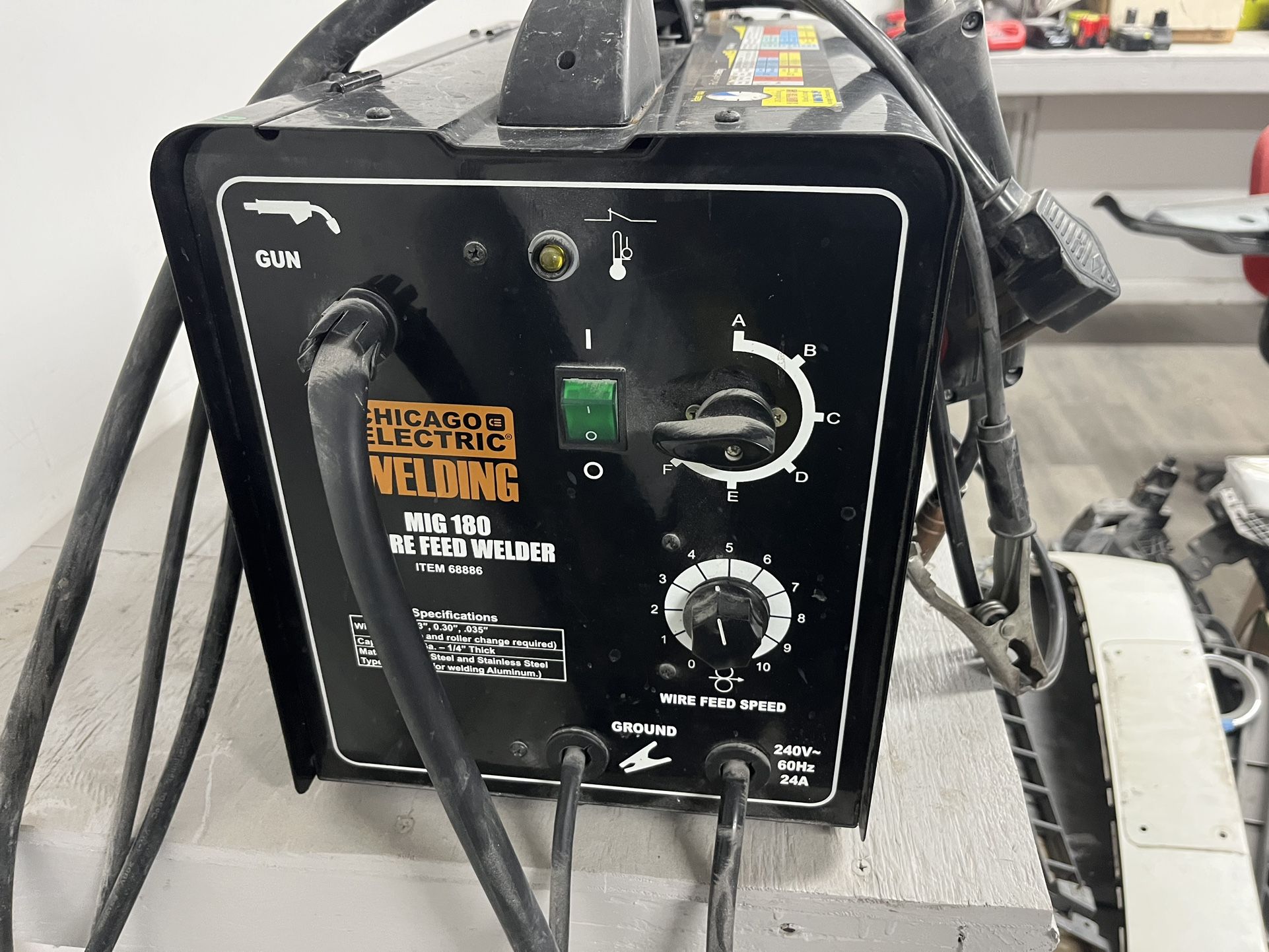 Chicago Electric MiG Welder
