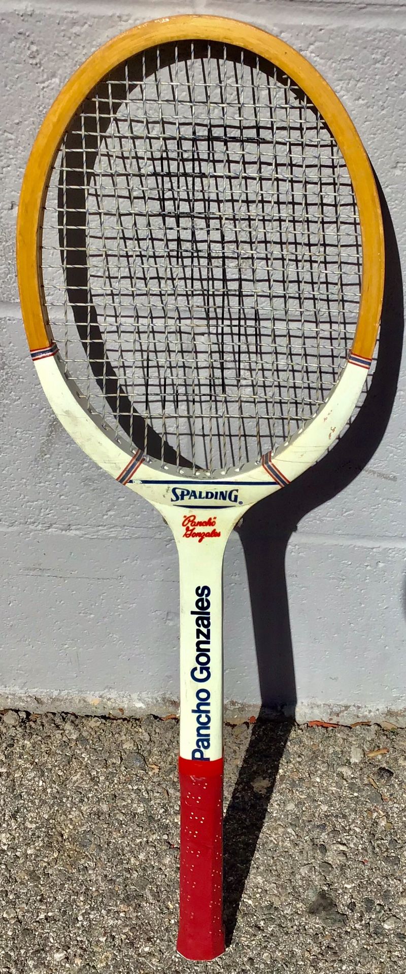 Vintage Spalding Pancho Gonzales wood tennis racket.🎾