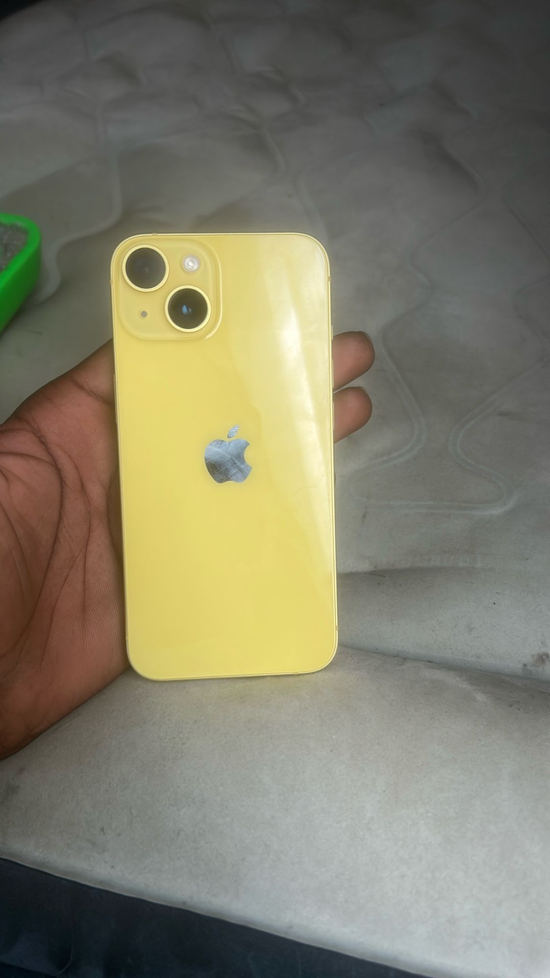 iPhone 14