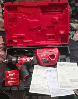 Milwaukee Cordless 1/2" 12V Hammer Drill ‎2404-20 ONLY