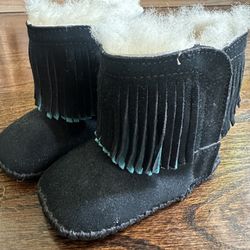 Ugg Baby Booties Sz 4/5