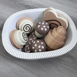 hearth hand with magnolia toy baked goods food sets
