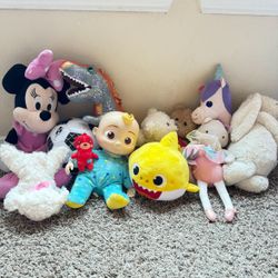 $10- Bundle- Baby Shark, jj Coco melon, Minnie Mouse Stuffed Dolls