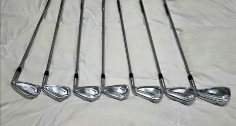 NEW 2027 SRIXON ZXi7 IRONS 4-P