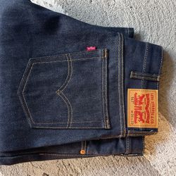 Levi’s Men’s Slightly Used 