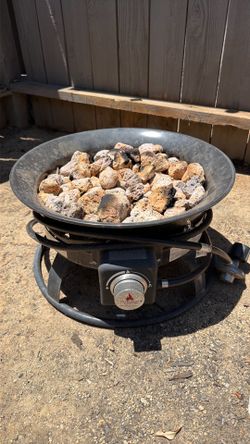 Propane gas fire pit