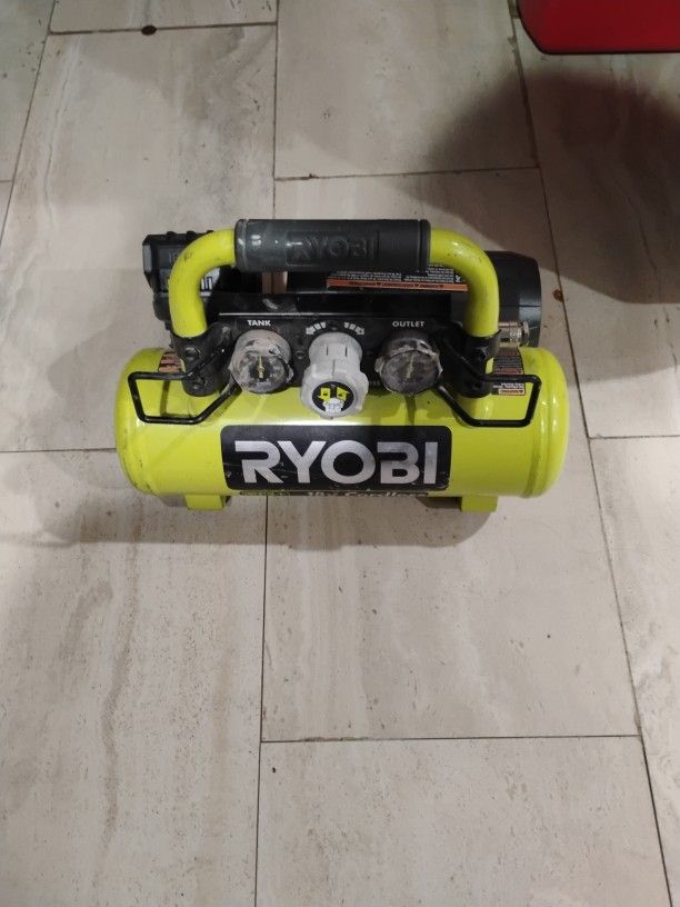 Compresor Ryobi