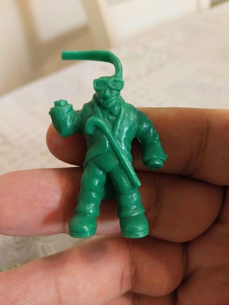 INVISIBLE MAN Pine Green Monster In My Pocket Series 1 Matchbox Figure