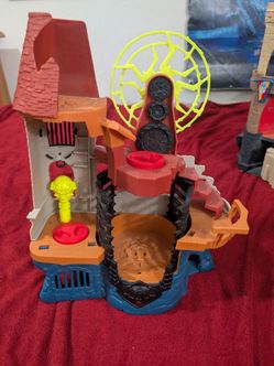 Imaginext castle and accessories