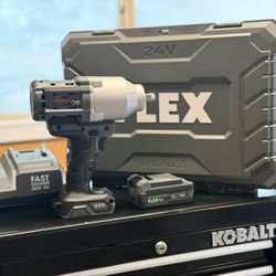 Flex 1/2” high torque impact wrench (FX1471) kit.